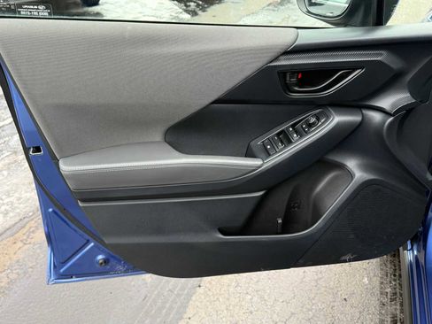 Certified 2025 Subaru Crosstrek 2.0i Premium image 11
