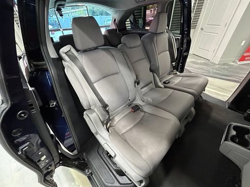 Used 2020 Honda Odyssey EX image 5