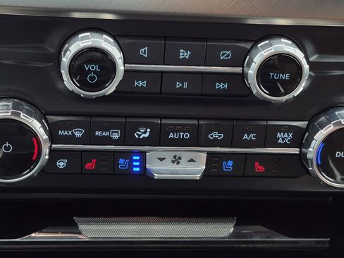 Used 2024 Ford F250 King Ranch image 24