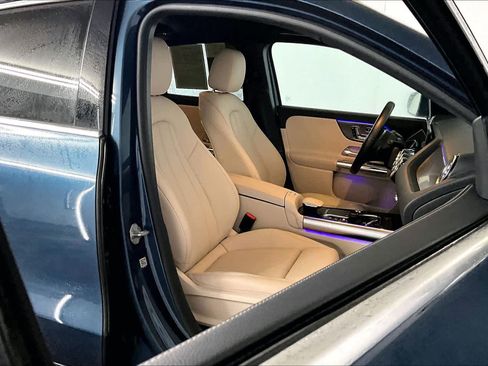 Used 2021 Mercedes-Benz GLA 250 4MATIC image 7