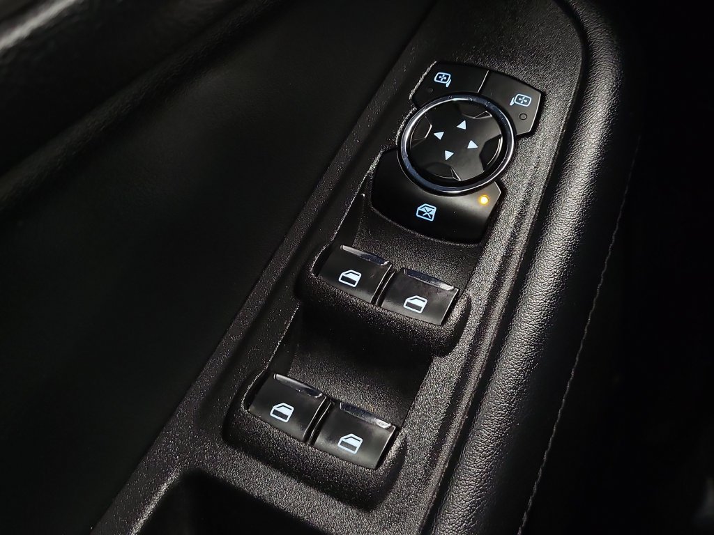 Used 2024 Ford Edge SEL AWD/4WD image 14