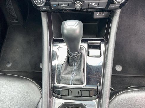 Used 2022 Jeep Compass Latitude w/ Sun and Sound Group FWD image 19
