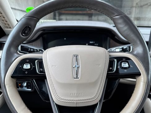 Used 2020 Lincoln Aviator Reserve w/ Equipment Group 202A AWD/4WD image 24