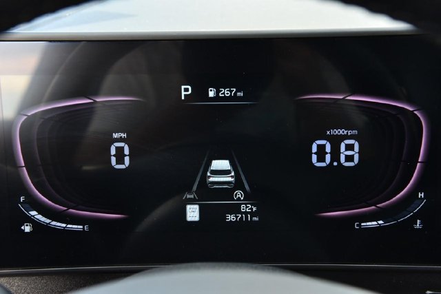 Used 2023 Kia Sportage EX FWD image 11