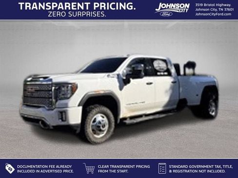 Used 2022 GMC Sierra 3500 Denali w/ Denali Ultimate Package AWD/4WD image 1
