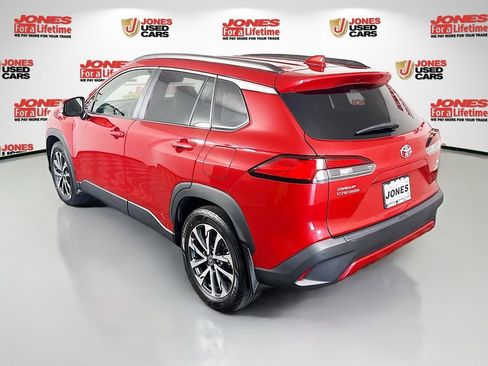 Certified 2023 Toyota Corolla Cross XLE w/ Convenience Package AWD/4WD image 2