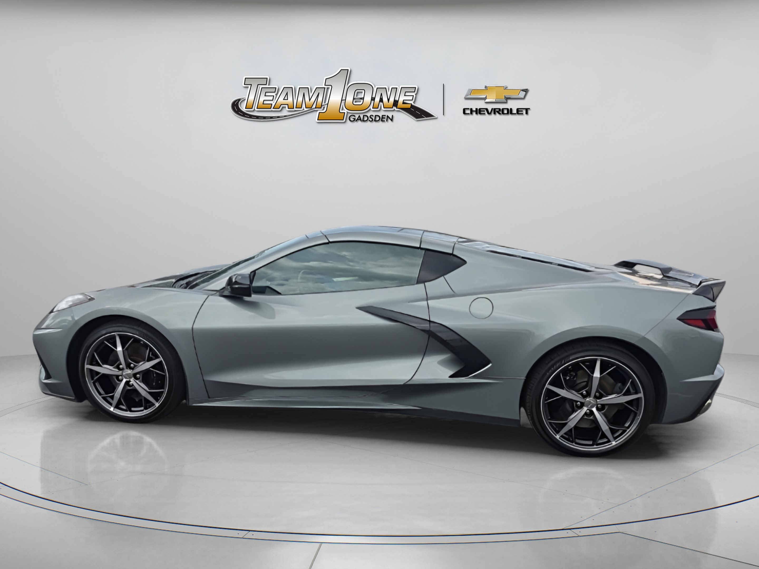 Used 2023 Chevrolet Corvette Stingray Premium Cpe w/ Z51 Performance Package RWD image 5