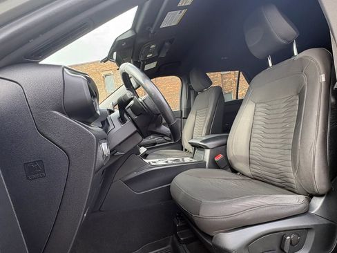 Used 2020 Ford Explorer XLT AWD/4WD image 2