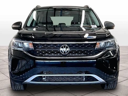 Used 2023 Volkswagen Taos S image 2