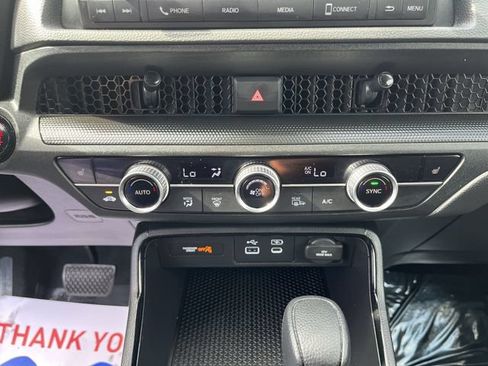 Used 2025 Honda CR-V EX image 19