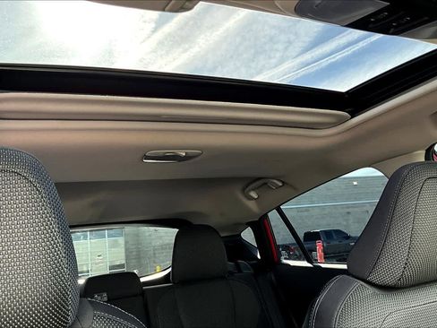 Used 2024 Subaru Crosstrek 2.0i Premium image 30