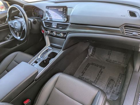 Certified 2022 Honda Accord Sport image 25