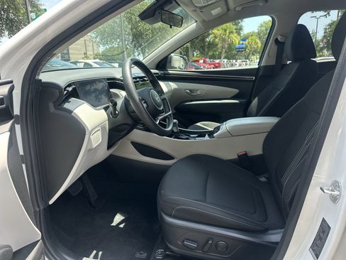Used 2024 Hyundai Tucson SEL AWD/4WD image 16