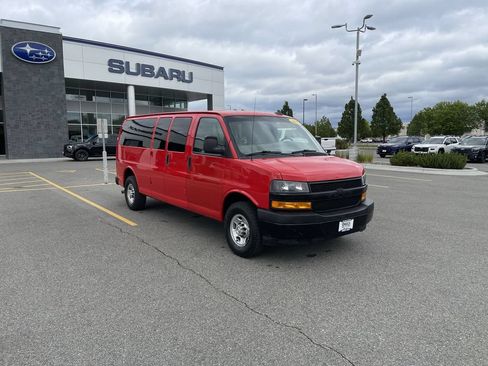 Used 2021 Chevrolet Express 3500 LS w/ Cold Climate Package RWD image 2