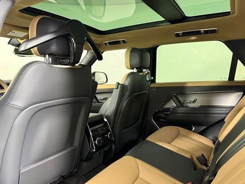 New 2026 Land Rover Range Rover Sport Dynamic SE AWD/4WD image 23