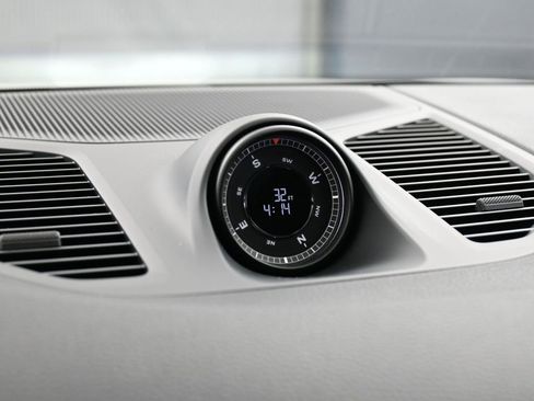 New 2026 Porsche Cayenne AWD/4WD image 19