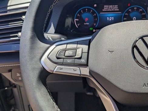 New 2024 Volkswagen Atlas Cross Sport SEL image 9