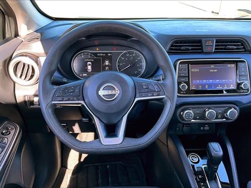 Used 2024 Nissan Versa SV w/ Trunk Package image 6