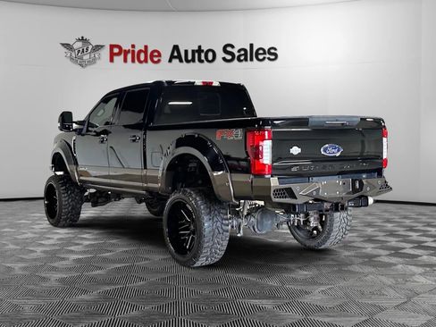 Used 2017 Ford F250 King Ranch w/ King Ranch Ultimate Package image 4