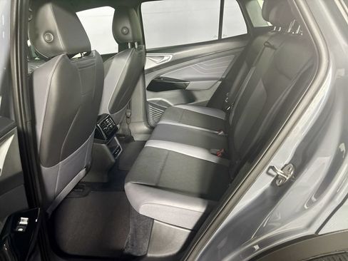 Certified 2024 Volkswagen ID.4 Pro S AWD/4WD image 23