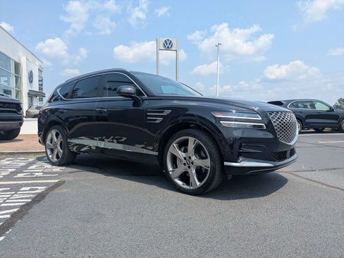 Used 2023 Genesis GV80 2.5T w/ Prestige Package AWD/4WD image 3