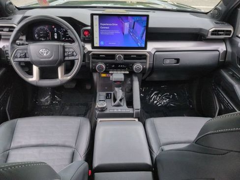 Certified 2025 Toyota 4Runner TRD Off-Road Premium AWD/4WD image 15