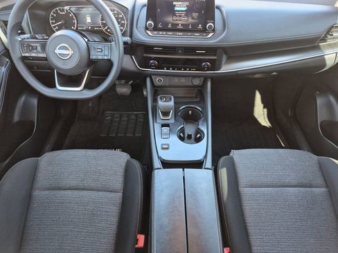 Used 2023 Nissan Rogue SV image 20