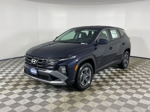 New 2026 Hyundai Tucson Blue SE AWD/4WD image 1