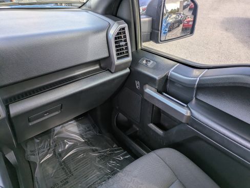 Used 2020 Ford F150 XLT w/ Equipment Group 302A Luxury image 17