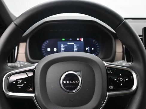 Used 2026 Volvo XC90 B6 Plus AWD/4WD image 12
