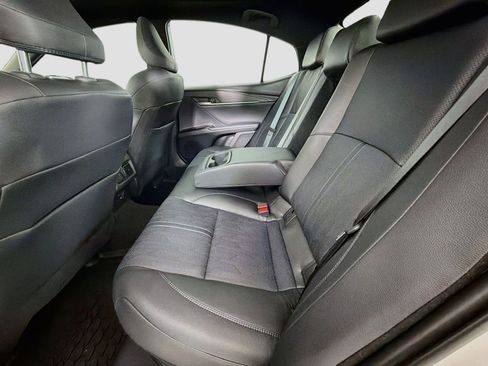 Used 2026 Toyota Camry XSE FWD image 27
