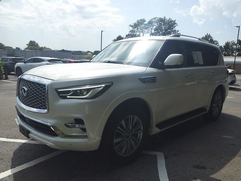 Used 2024 INFINITI QX80 Luxe AWD/4WD image 3