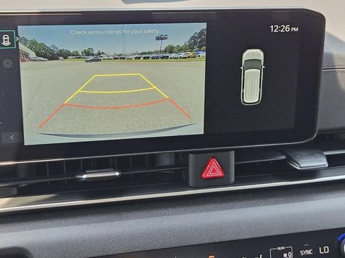 New 2026 Kia Carnival EX FWD image 24