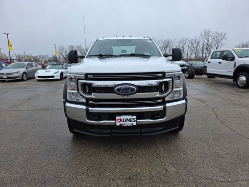 Used 2021 Ford F450 XL w/ Power Equipment Group image 2
