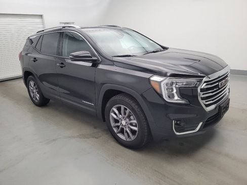 Used 2023 GMC Terrain SLT w/ Infotainment Package II AWD/4WD image 11