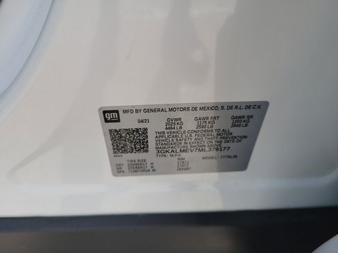 Used 2021 GMC Terrain SLE image 28