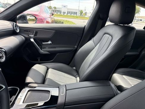 Used 2025 Mercedes-Benz CLA 250 4MATIC image 15