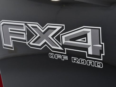 New 2026 Ford F350 Lariat w/ Black Appearance Package image 22