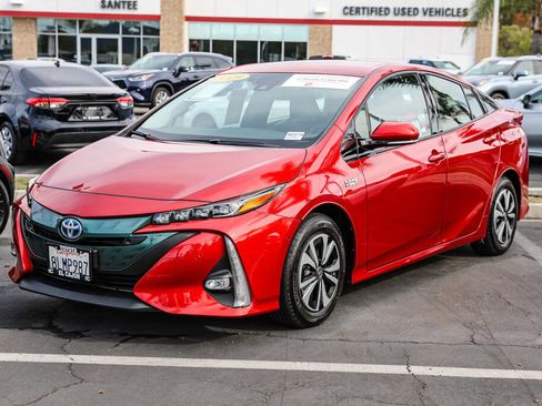 Certified 2019 Toyota Prius Prime Advanced image 18