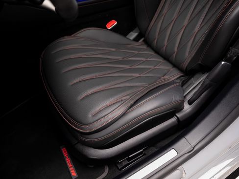 Used 2024 Mercedes-Benz S 63 AMG S image 69