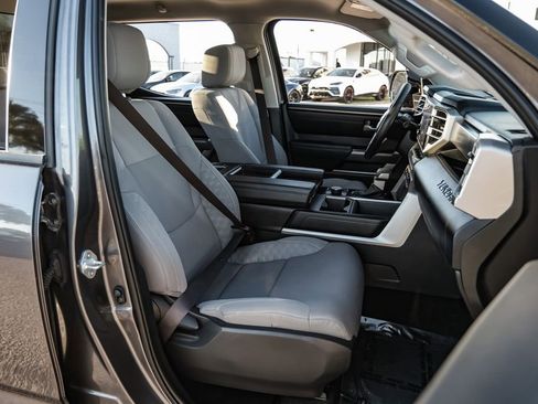 Used 2022 Toyota Tundra SR5 image 36