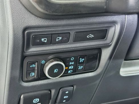 Used 2024 Ford F150 Lariat w/ Equipment Group 502A High AWD/4WD image 17