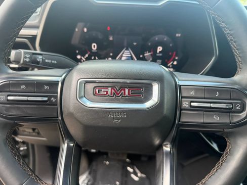 Used 2024 GMC Canyon AT4 w/ Canyon Safety Plus Package AWD/4WD image 42