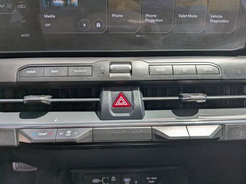 Certified 2025 Kia K4 EX FWD image 23