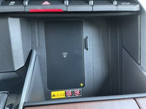 Certified 2025 Toyota Tundra Capstone AWD/4WD image 26