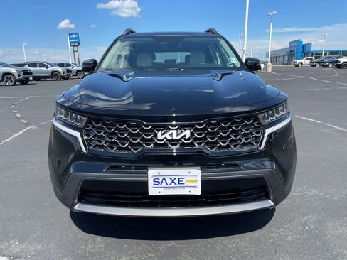 Used 2023 Kia Sorento S w/ Panoramic Sunroof Package AWD/4WD image 7