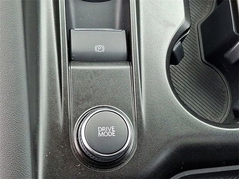 Certified 2025 Ford Explorer ST image 25