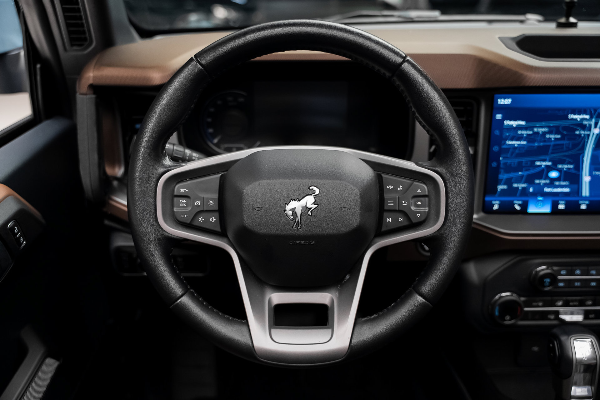 Used 2023 Ford Bronco Outer Banks AWD/4WD image 50