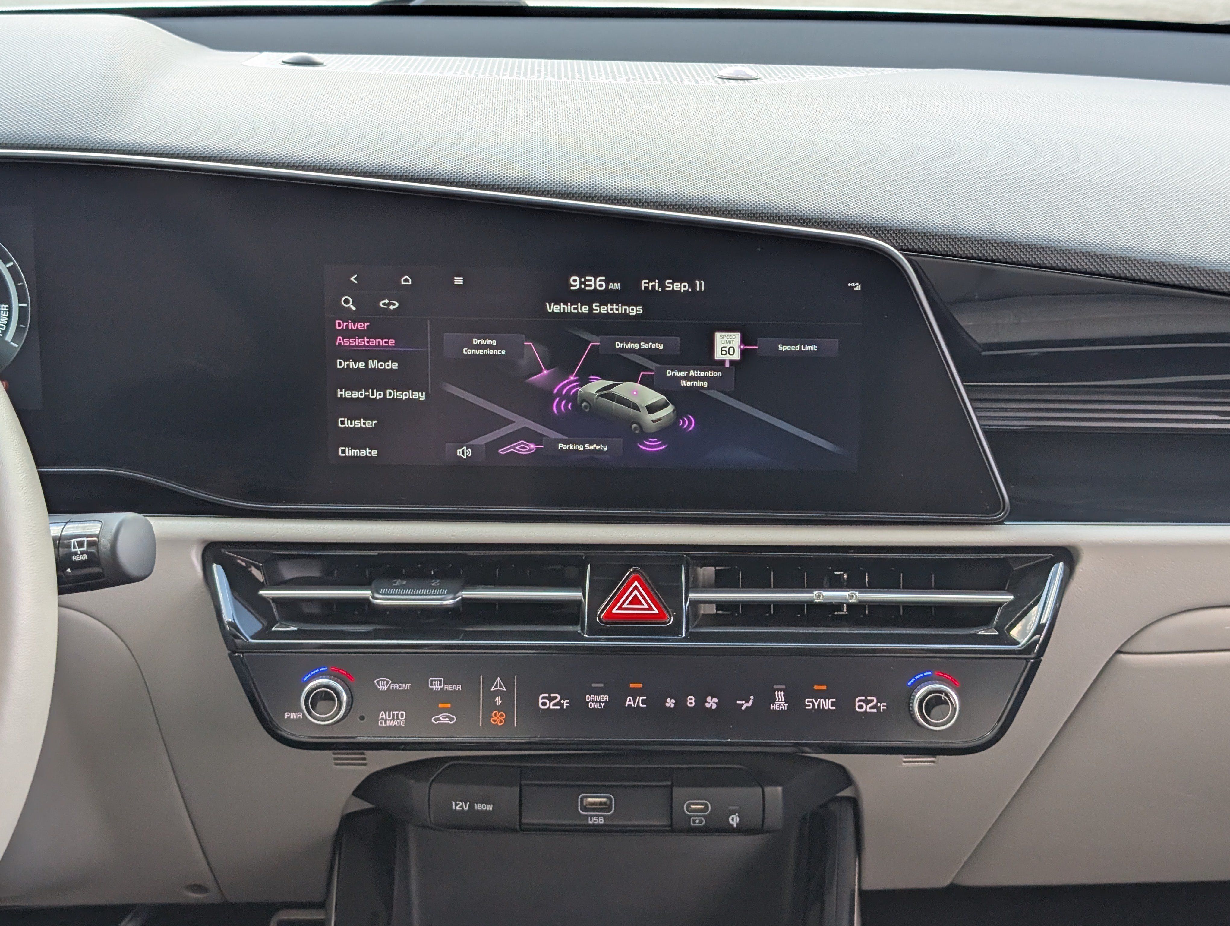 Used 2023 Kia Niro Wave FWD image 27