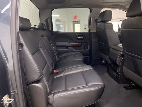 Used 2019 GMC Sierra 2500 SLT w/ Duramax Plus Package image 18
